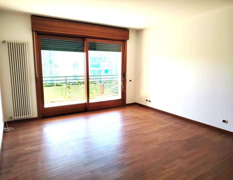 appartamento in affitto a Monza