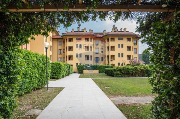 appartamento in affitto a Monza in zona Centro Storico