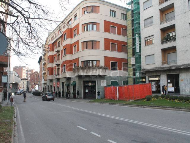 appartamento in affitto a Monza in zona Centro Storico