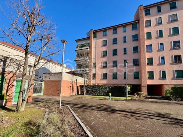 appartamento in affitto a Monza in zona Centro Storico