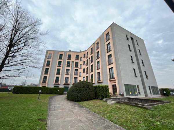 appartamento in affitto a Monza