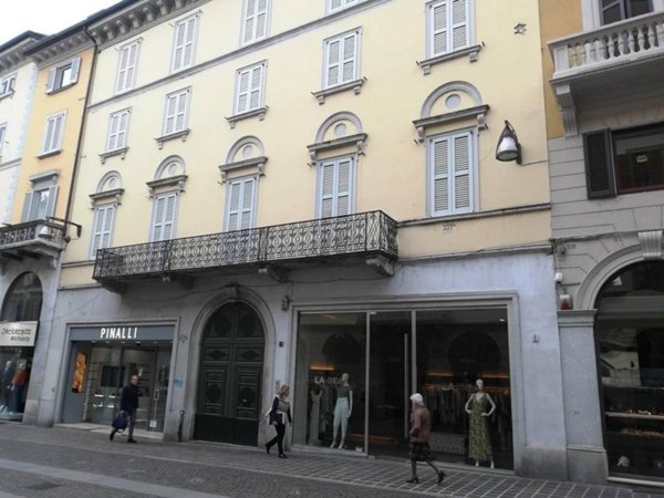 appartamento in affitto a Monza in zona Centro Storico