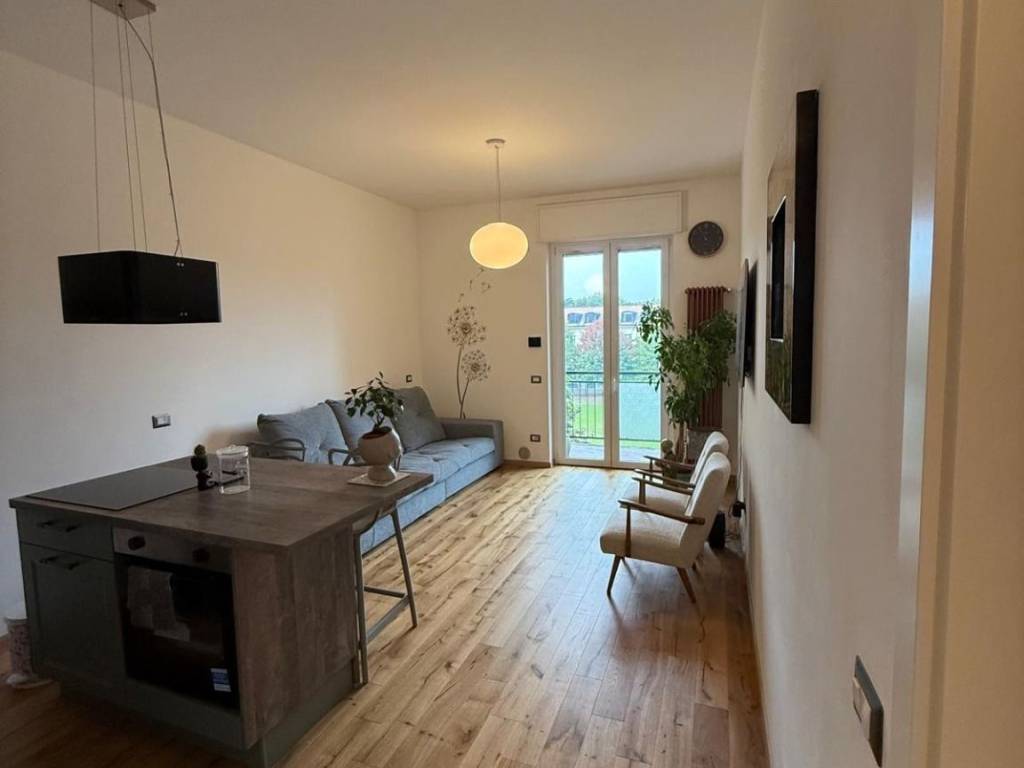 appartamento in affitto a Monza in zona Centro Storico