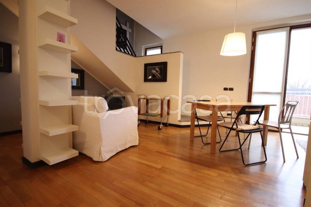 appartamento in affitto a Monza