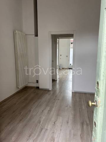 bivano in affitto a Monza in zona Centro Storico