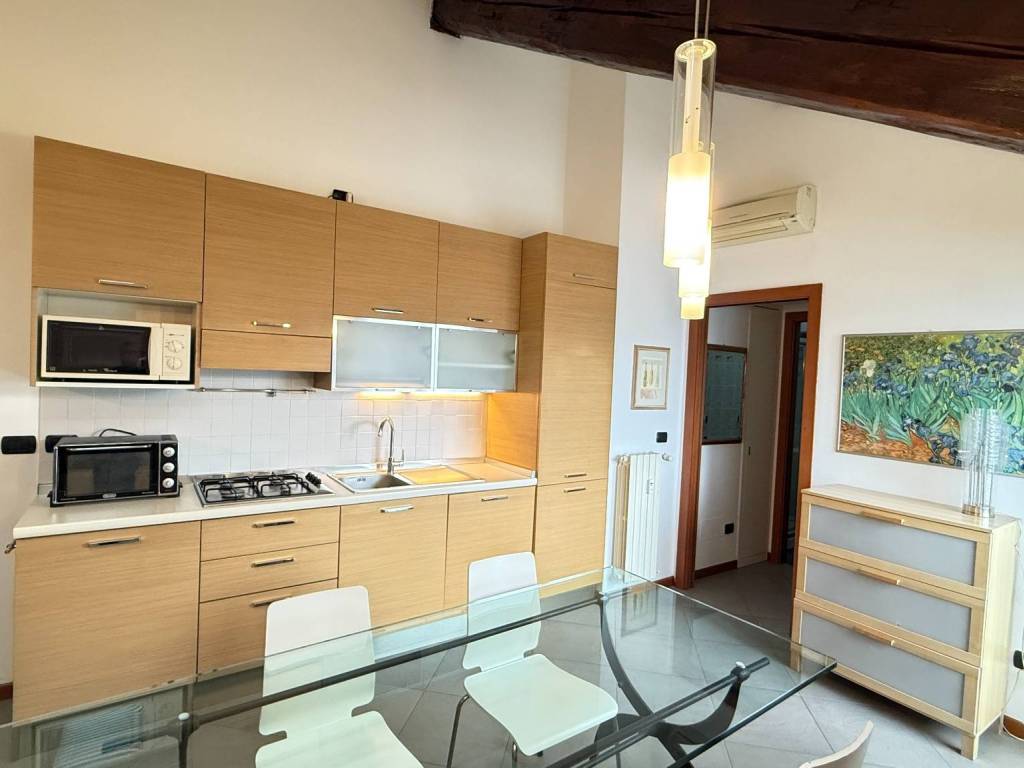 appartamento in affitto a Monza in zona Centro Storico