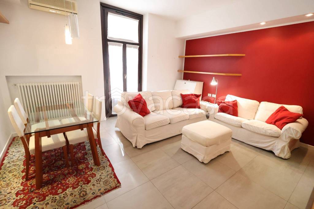 appartamento in affitto a Monza in zona Centro Storico