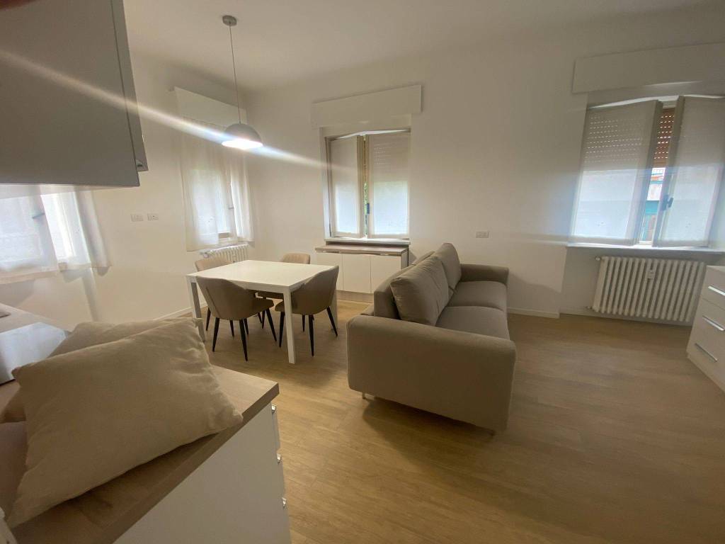 appartamento in affitto a Monza in zona Centro Storico