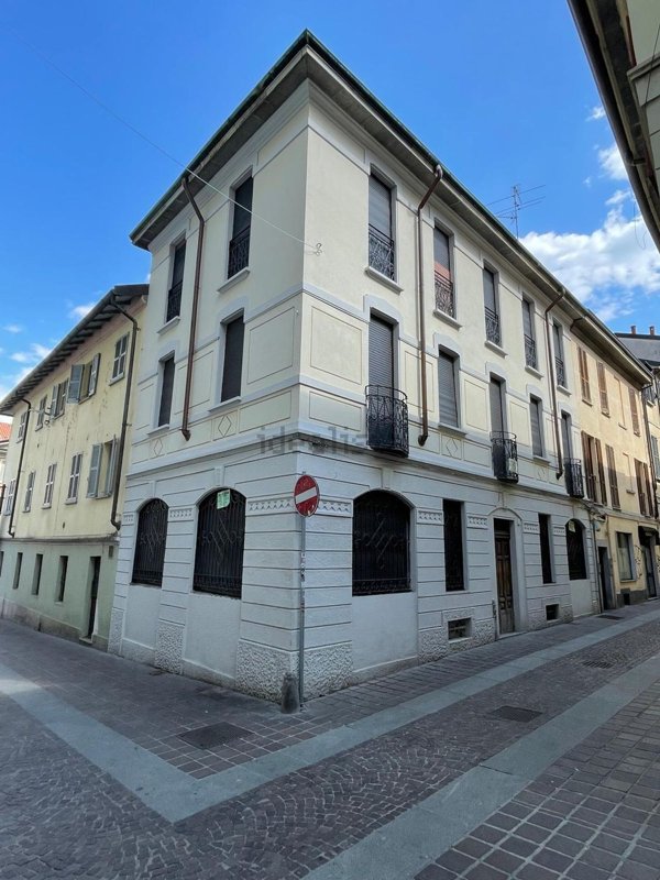 ufficio in affitto a Monza in zona Centro Storico