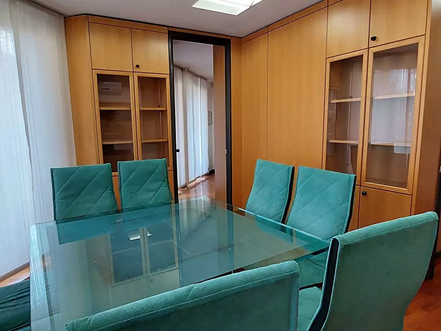 ufficio in affitto a Monza