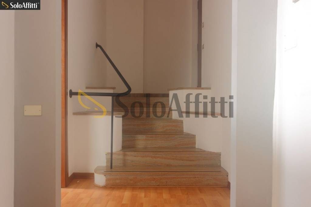 ufficio in affitto a Monza