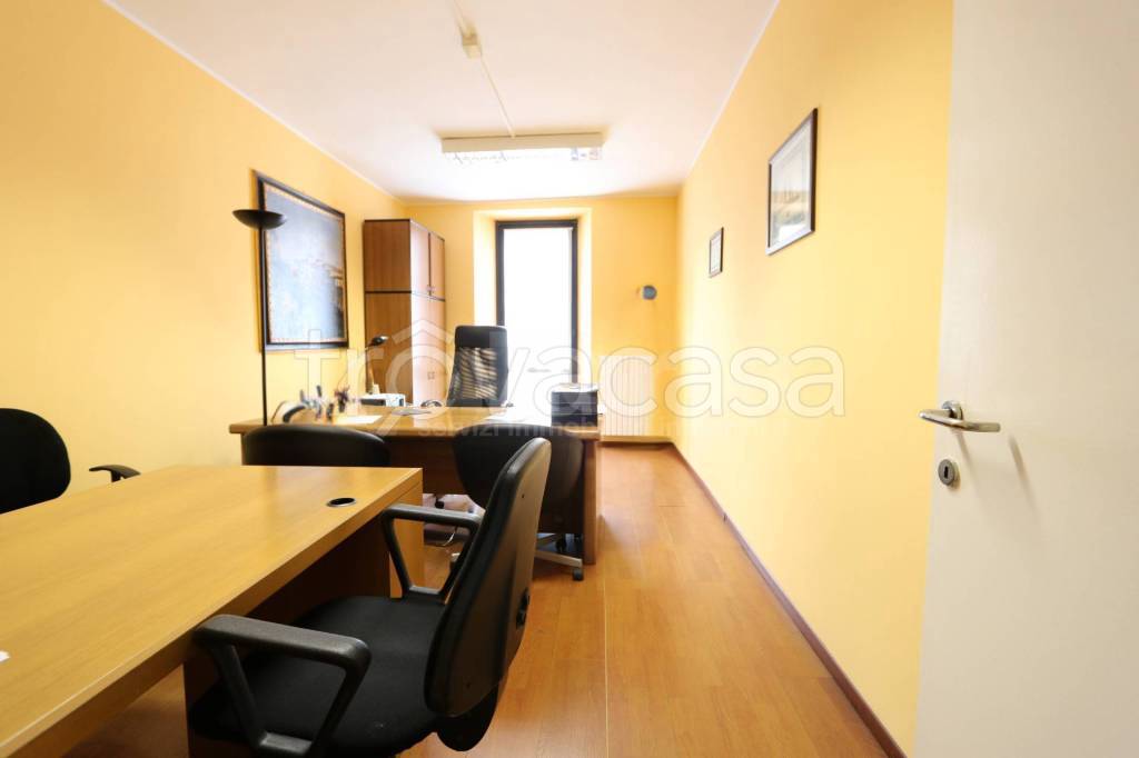 ufficio in affitto a Monza in zona Centro Storico