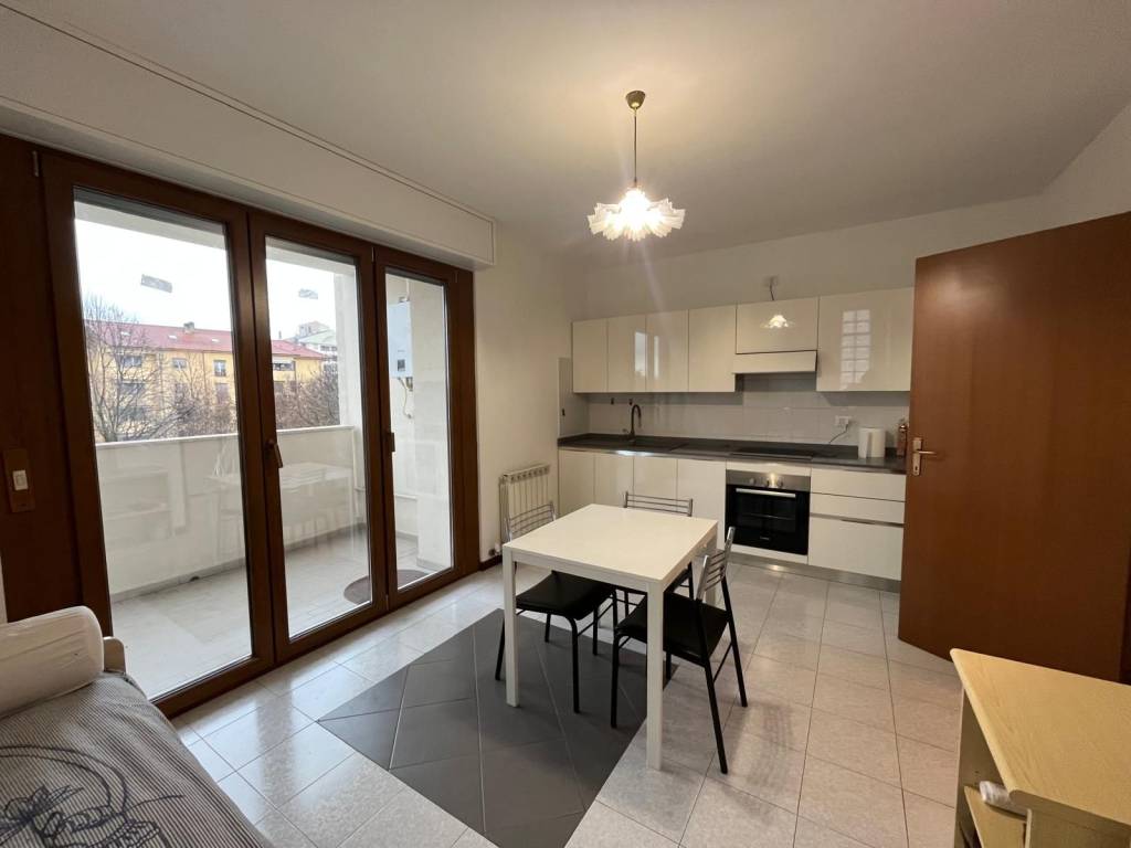 appartamento in affitto a Monza