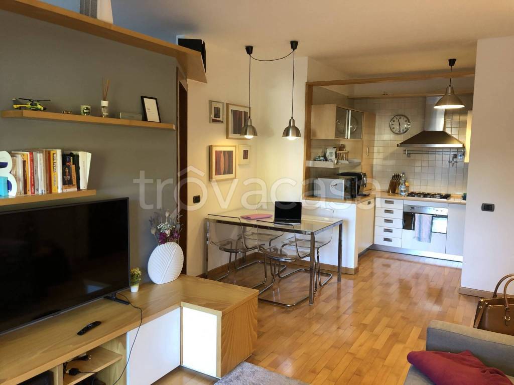 appartamento in affitto a Monza in zona Centro Storico