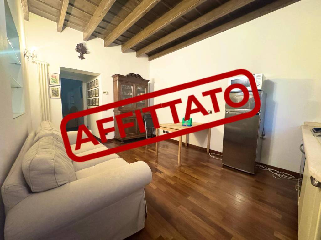 appartamento in affitto a Monza in zona Centro Storico