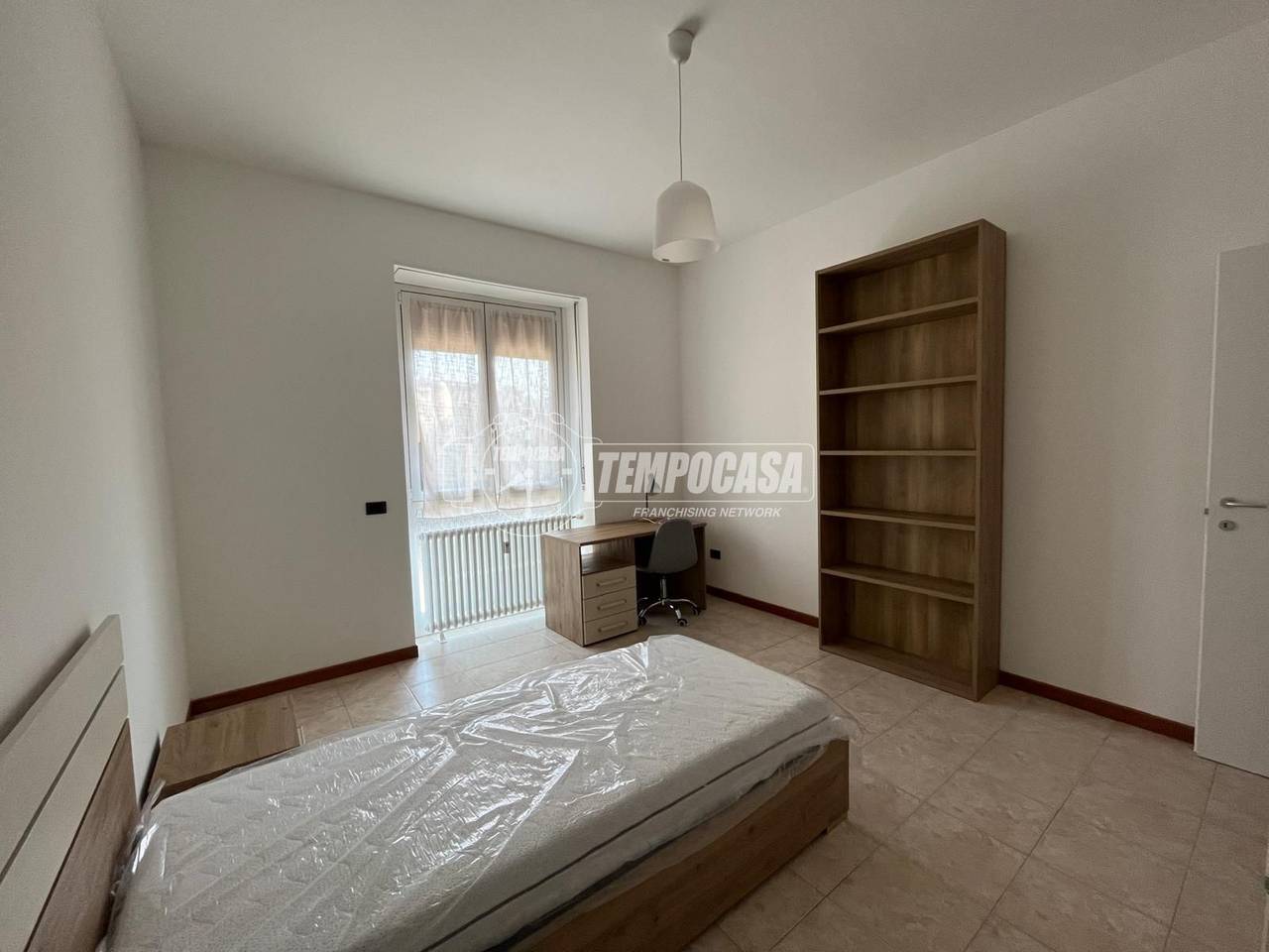 negozio in affitto a Monza in zona Ospedale San Gerardo