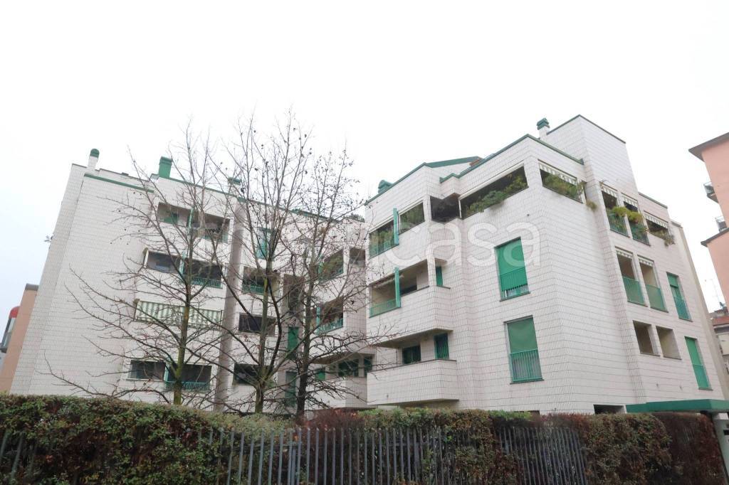 appartamento in affitto a Monza