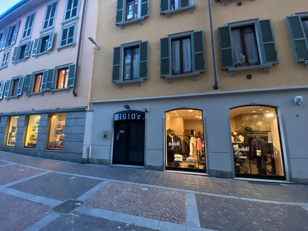 negozio in affitto a Monza in zona Centro Storico
