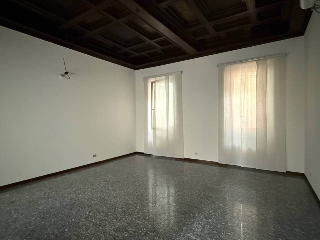 ufficio in affitto a Monza