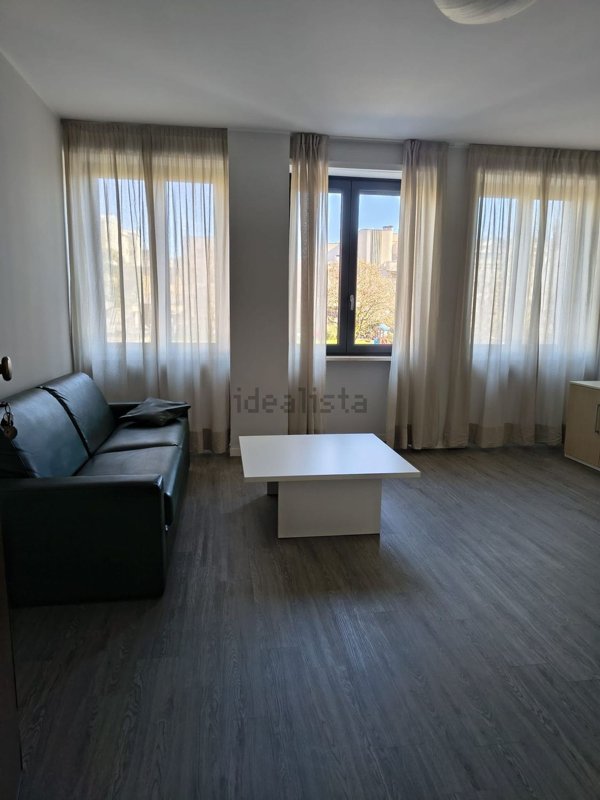 appartamento in affitto a Monza in zona Centro Storico