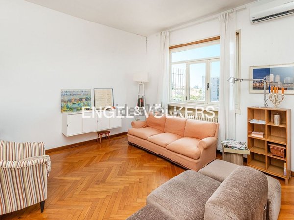 appartamento in affitto a Monza in zona Centro Storico