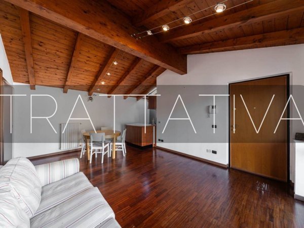 appartamento in affitto a Monza in zona Centro Storico