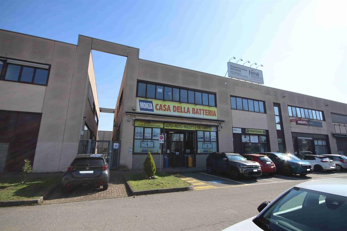 ufficio in affitto a Monza