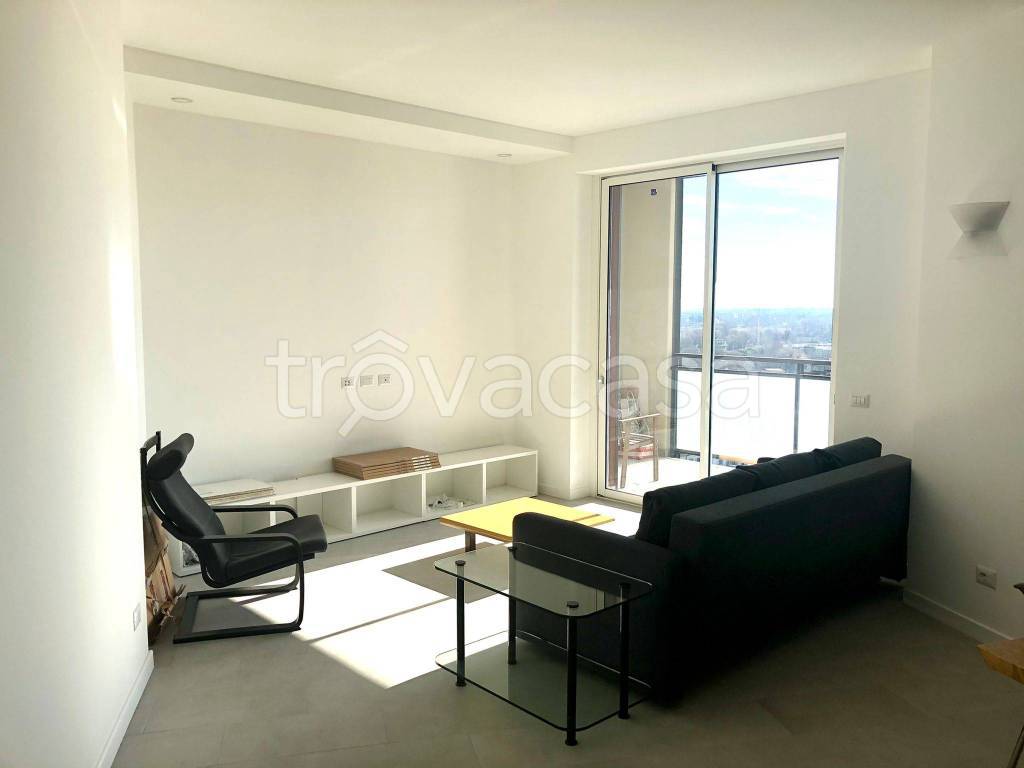 appartamento in affitto a Monza in zona Centro Storico