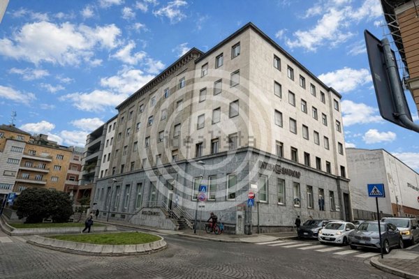 appartamento in affitto a Monza in zona Centro Storico