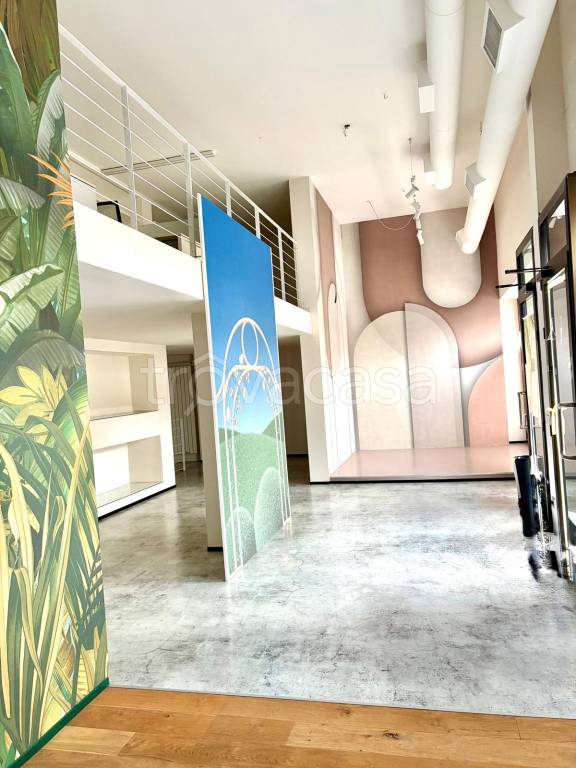 negozio in affitto a Monza in zona Centro Storico