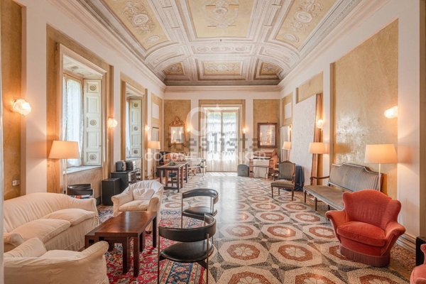 appartamento in affitto a Monza in zona Centro Storico