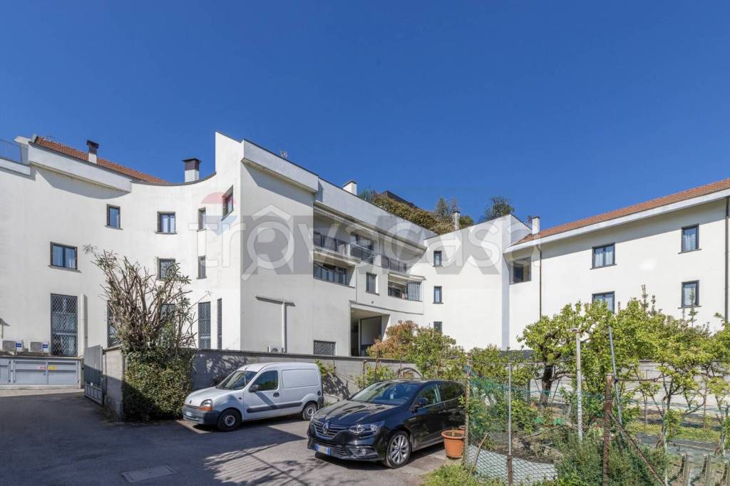 appartamento in affitto a Monza in zona Centro Storico