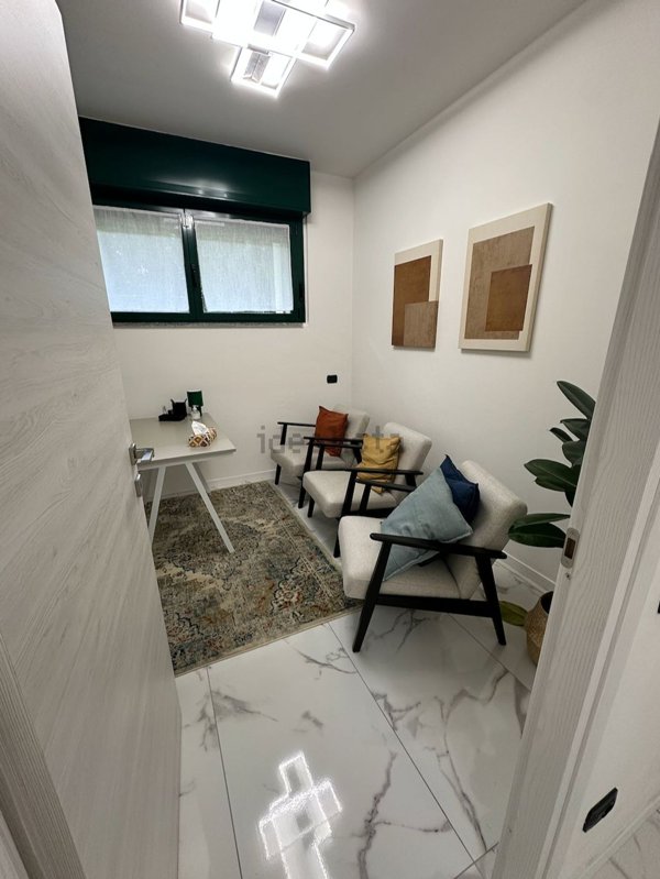 ufficio in affitto a Monza