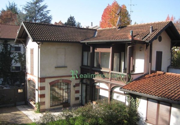 appartamento in affitto a Monza in zona Centro Storico