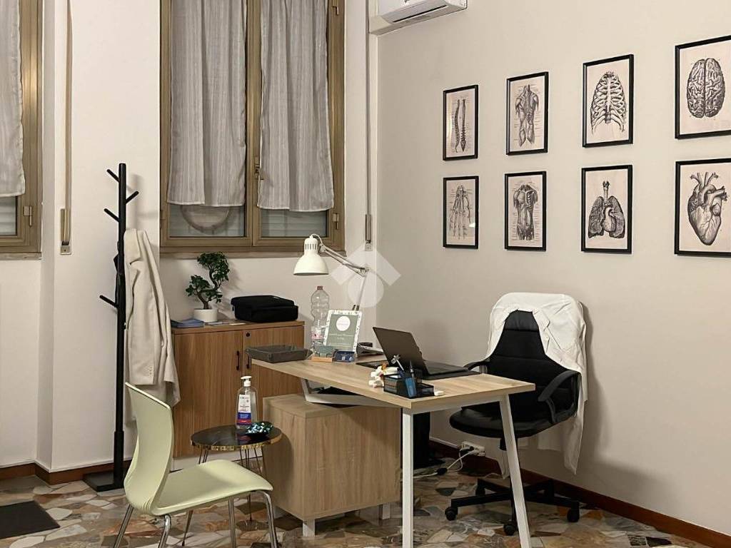 ufficio in affitto a Monza