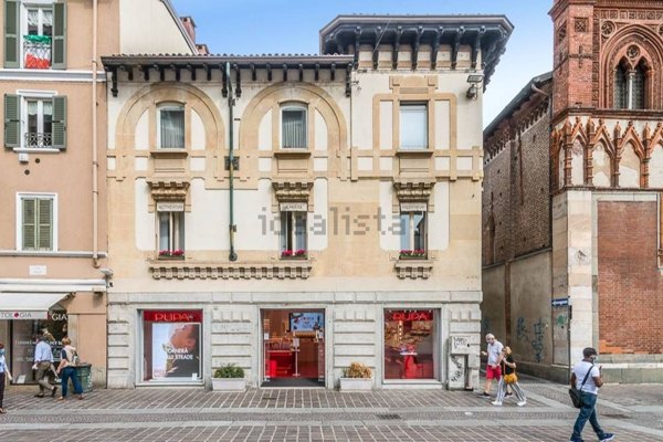 appartamento in affitto a Monza in zona Centro Storico