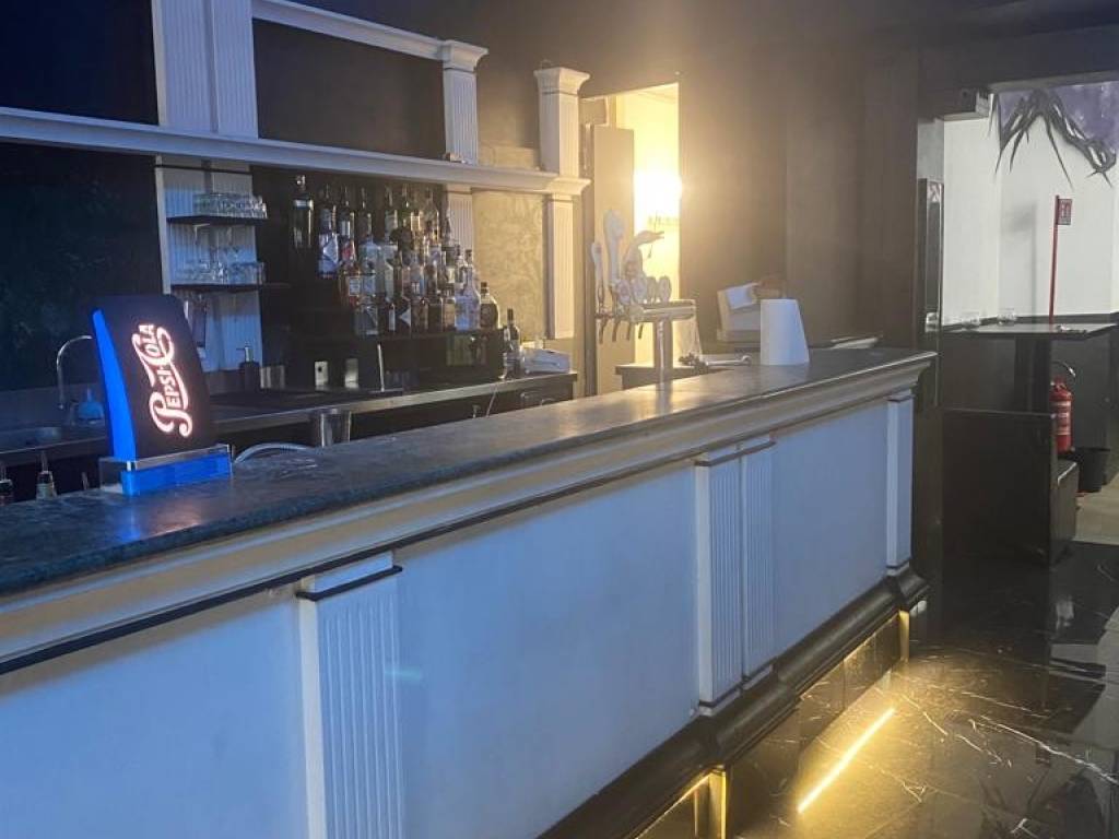 negozio in affitto a Monza in zona Centro Storico