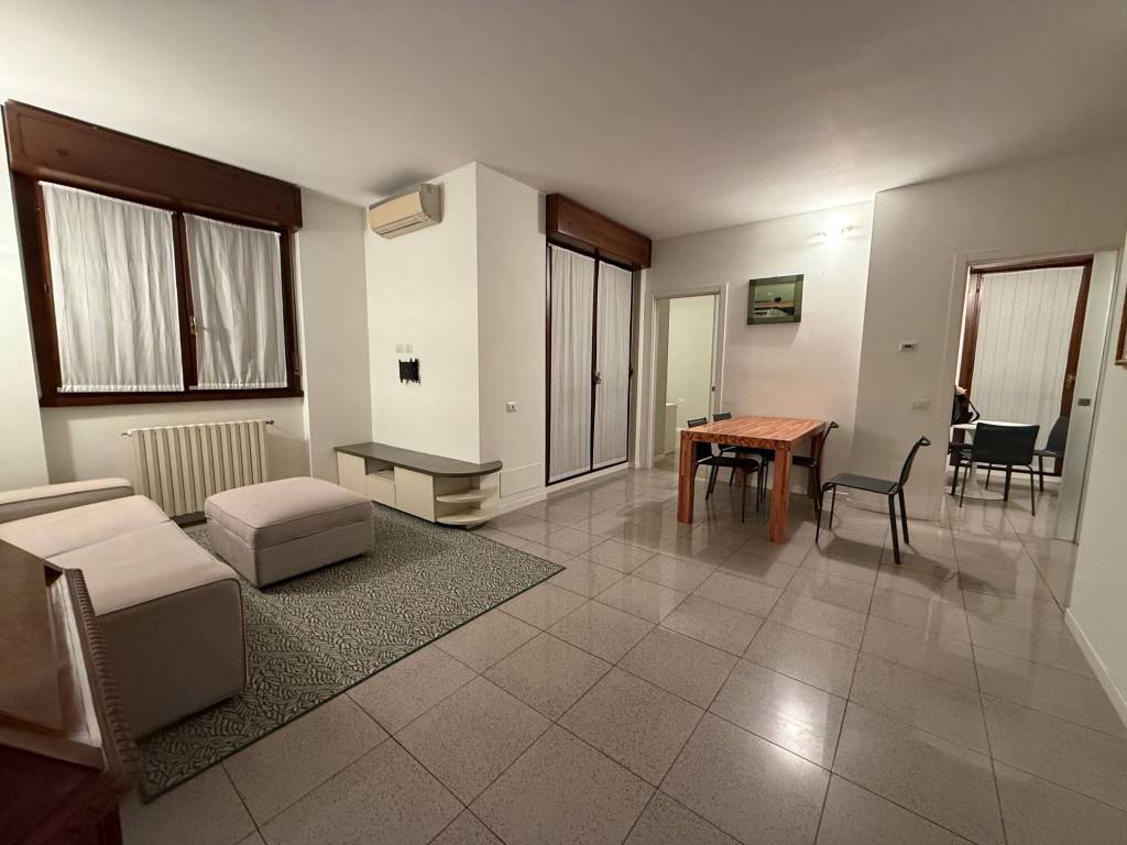 appartamento in affitto a Monza
