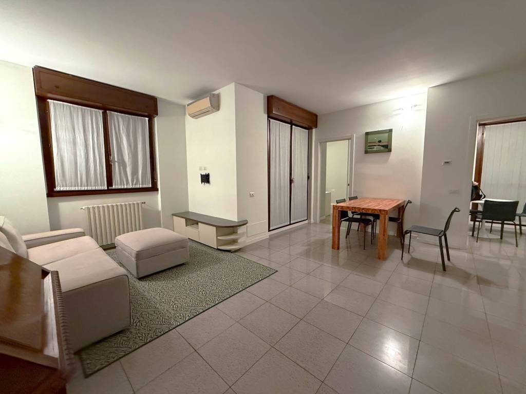 appartamento in affitto a Monza