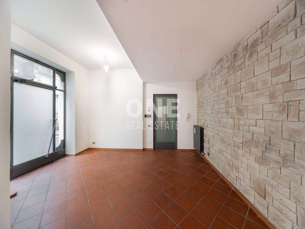 negozio in affitto a Monza