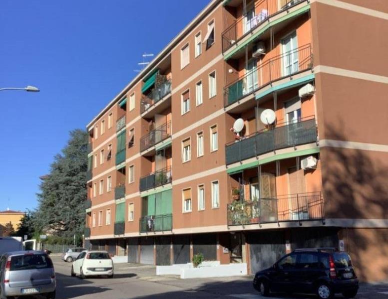 appartamento in affitto a Monza in zona Centro Storico