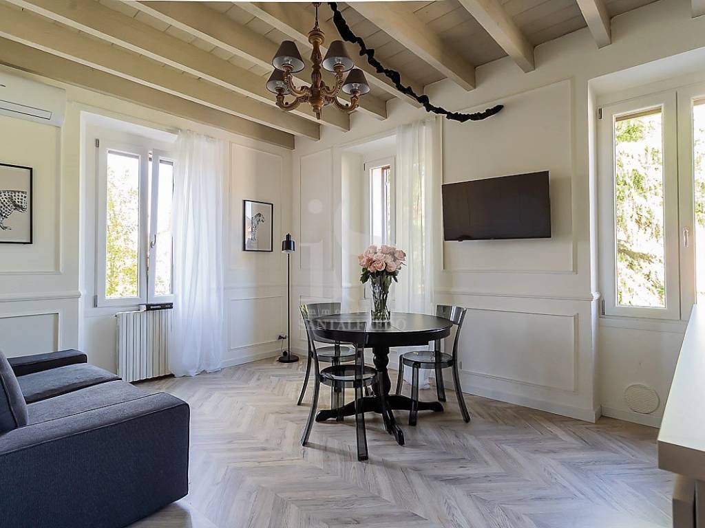 appartamento in affitto a Monza in zona Centro Storico