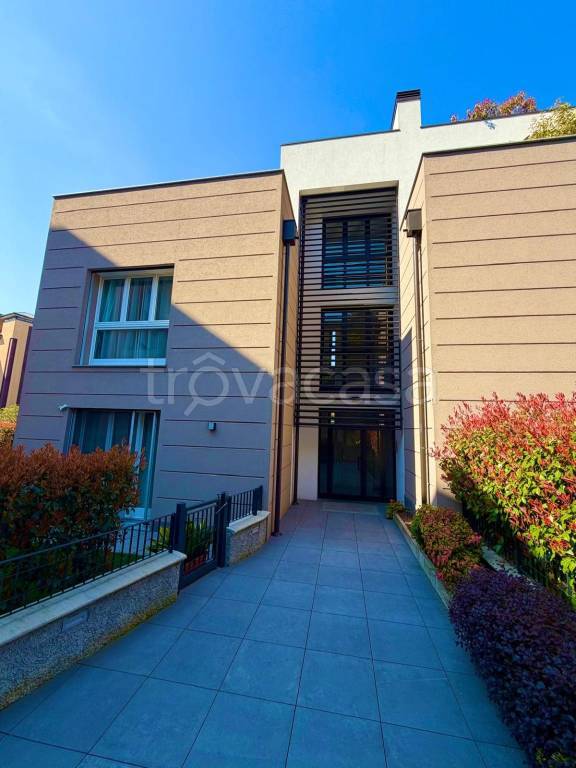 appartamento in affitto a Monza in zona Centro Storico