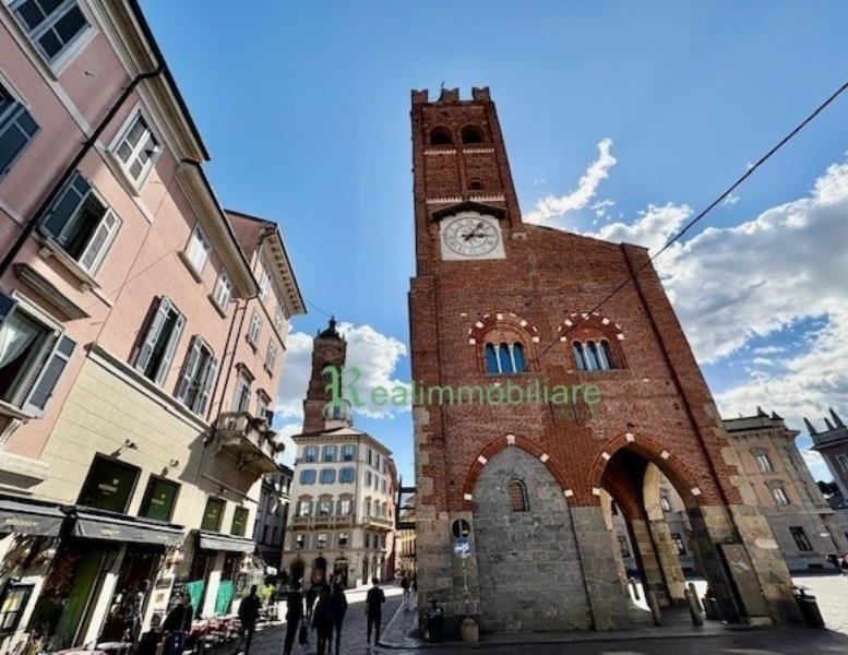 appartamento in affitto a Monza in zona Centro Storico