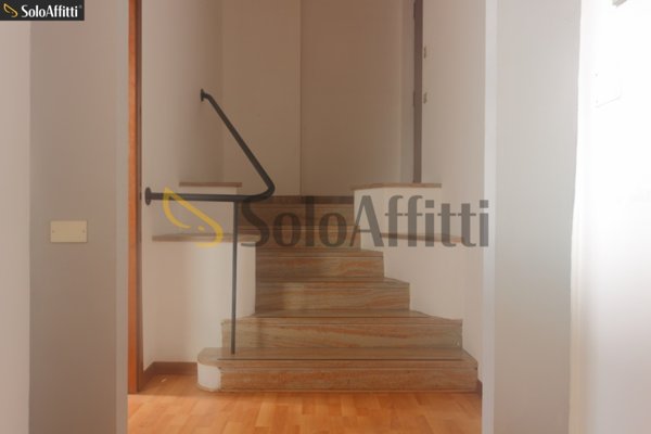 ufficio in affitto a Monza