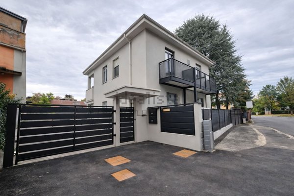 appartamento in affitto a Monza