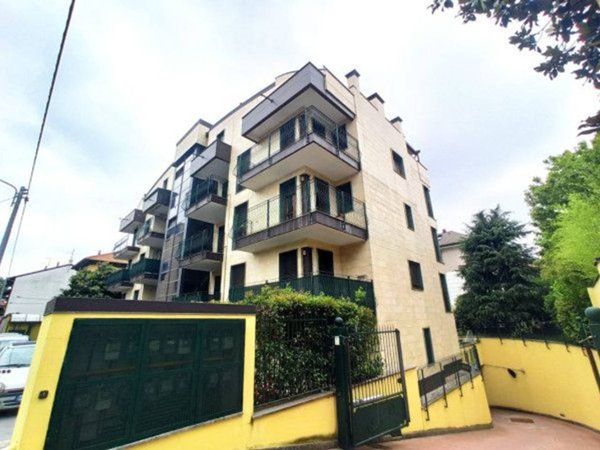 appartamento in affitto a Monza