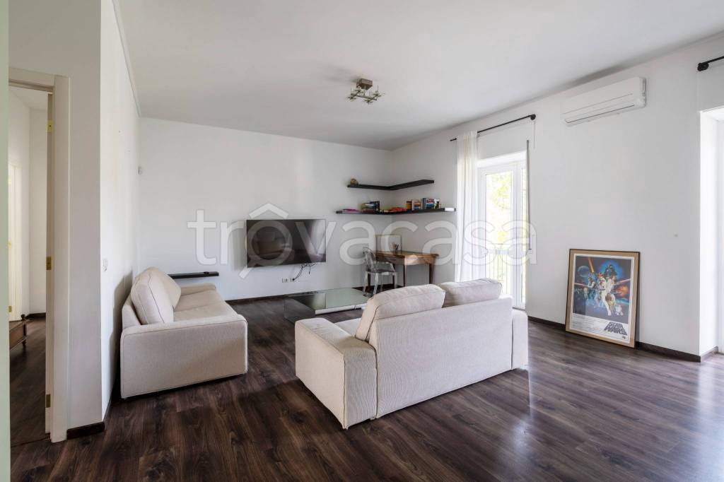 appartamento in affitto a Monza in zona Centro Storico