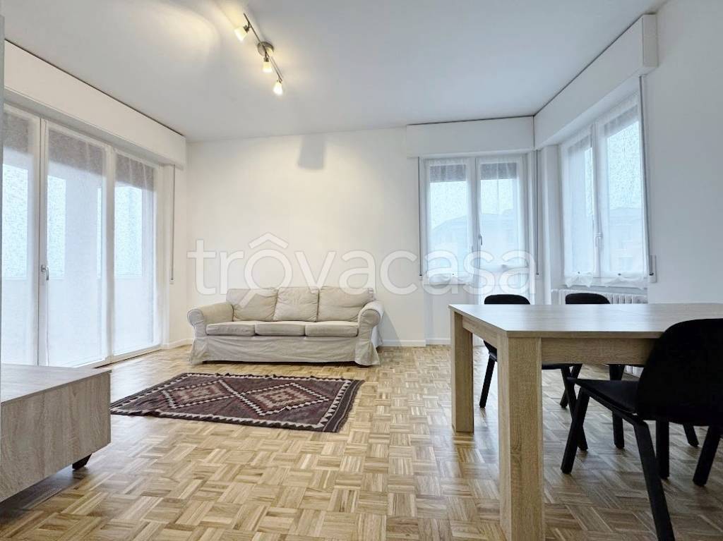 appartamento in affitto a Monza