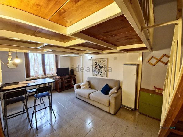 appartamento in affitto a Monza in zona Centro Storico